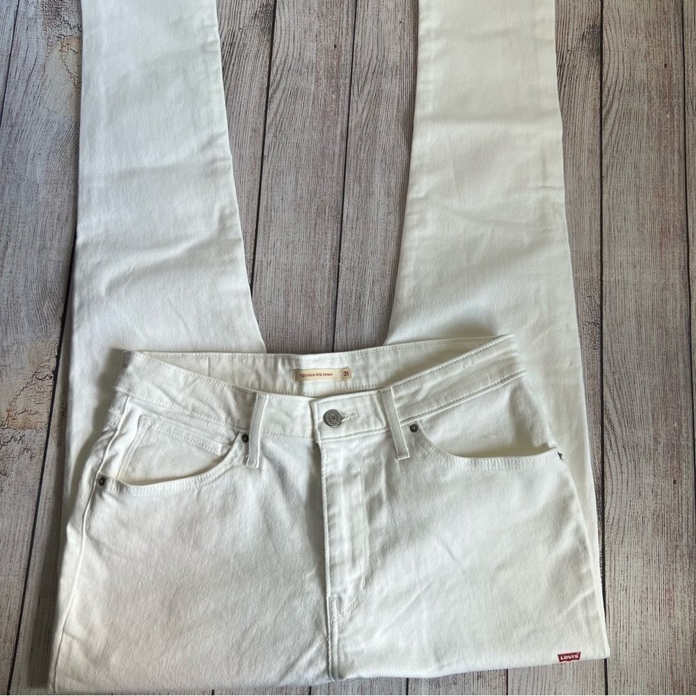 721 Levi’s High Rise Skinny 31 New